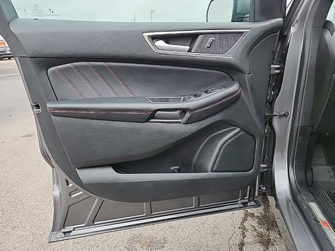 Used 2023 Ford Edge ST-Line AWD/4WD image 28