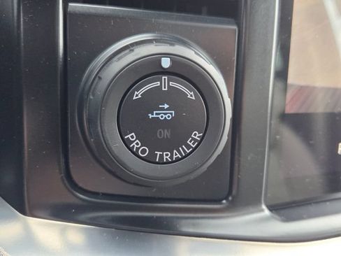 New 2026 Ford F250 Platinum w/ Platinum Plus Package AWD/4WD image 24