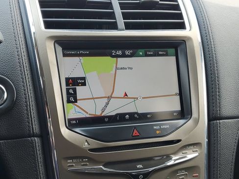 Used 2014 Lincoln MKX AWD w/ Equipment Group 102A image 17