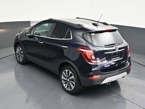 Used 2022 Buick Encore Preferred w/ Safety Package image 17