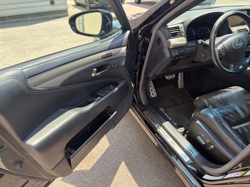 Used 2013 Lexus LS 460 AWD w/ F-Sport Pkg image 13