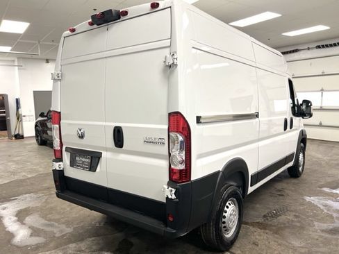 Used 2024 RAM ProMaster 1500 w/ Convenience Group FWD image 9