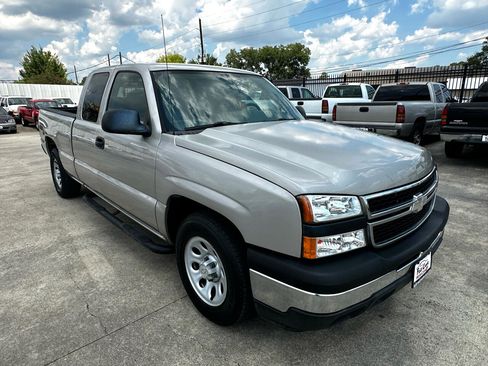Used 2007 Chevrolet Silverado 1500 W/T image 8