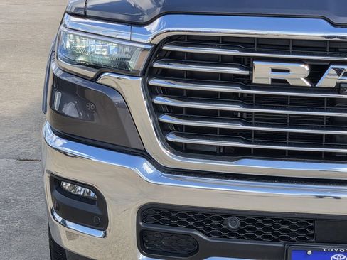 Used 2026 RAM 1500 Laramie AWD/4WD image 5