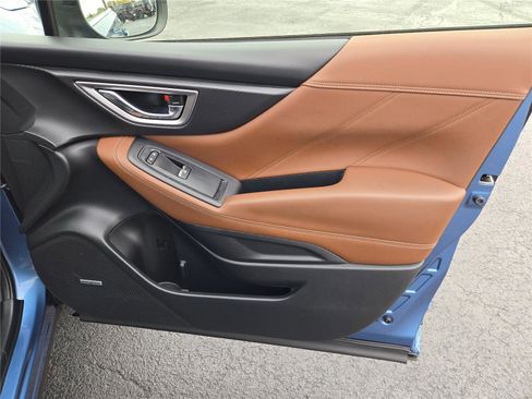 Used 2021 Subaru Forester Touring image 6