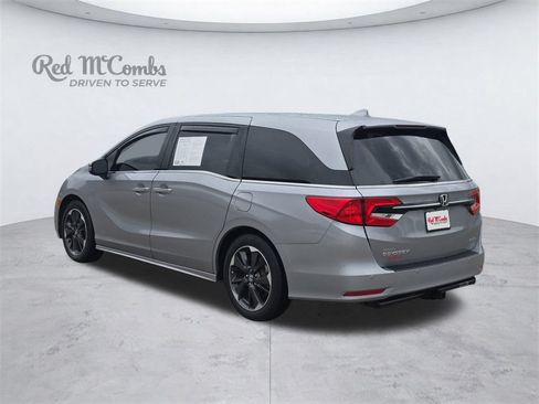 Used 2024 Honda Odyssey Elite image 4