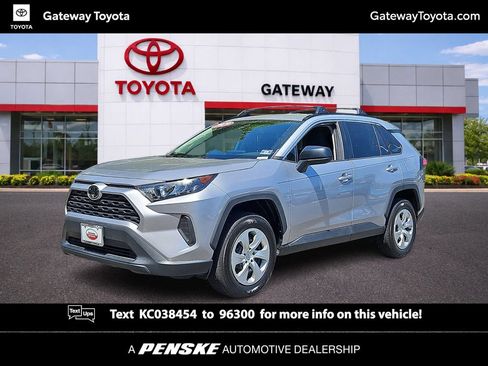 Used 2019 Toyota RAV4 LE w/ All Weather Liner Package AWD/4WD image 1