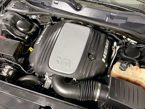 Used 2022 Dodge Challenger R/T w/ Blacktop Package image 39