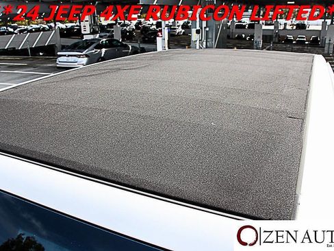 Used 2024 Jeep Wrangler Unlimited Rubicon 4xe w/ Convenience Group image 11