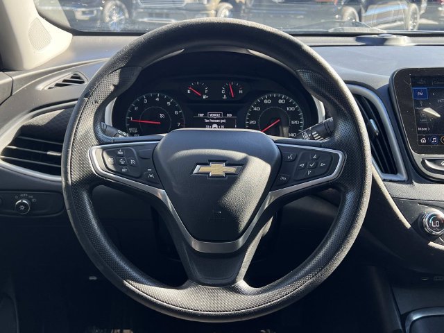 Used 2023 Chevrolet Malibu LT FWD image 28