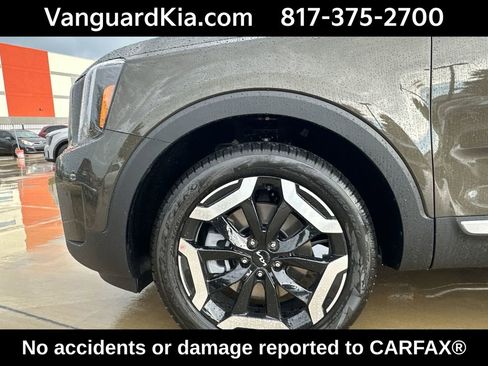 Certified 2025 Kia Telluride S image 21