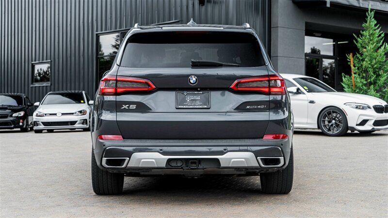 Used 2019 BMW X5 xDrive40i w/ Convenience Package AWD/4WD image 6
