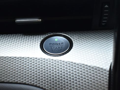 Used 2021 Ford Mustang Mach-E Select RWD image 23