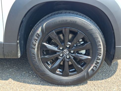 Used 2023 MAZDA CX-50 2.5 S w/ Preferred Plus Pkg AWD/4WD image 9