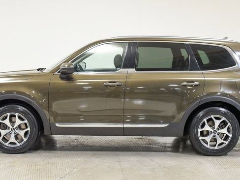 Used 2020 Kia Telluride EX w/ Towing Package image 8