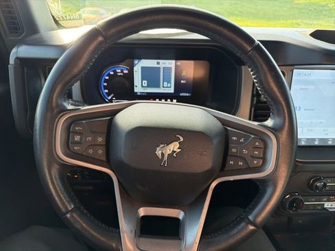 Used 2022 Ford Bronco Outer Banks AWD/4WD image 14