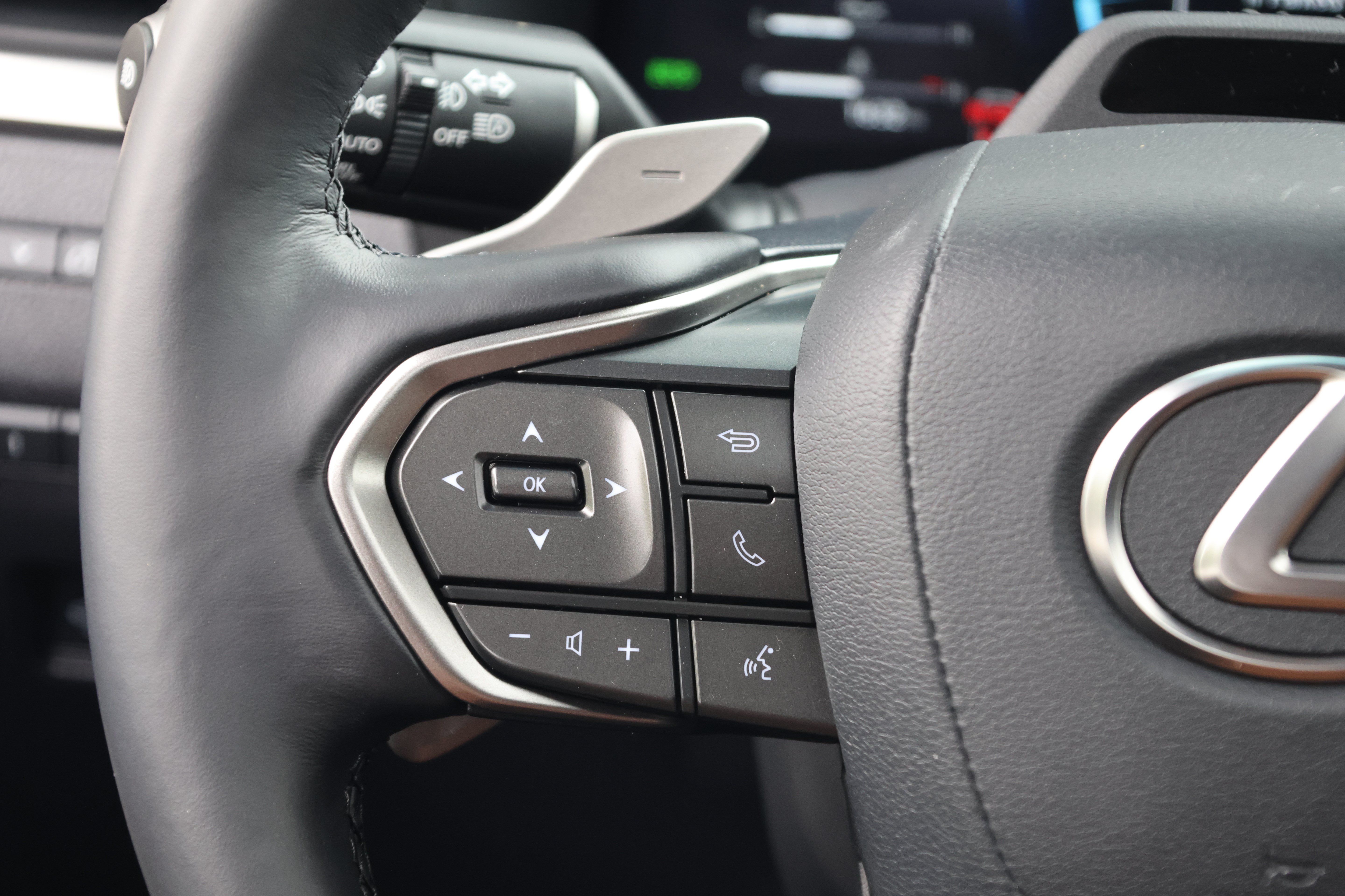 Certified 2026 Lexus GX 550 w/ Accessory Package (2T) AWD/4WD image 33