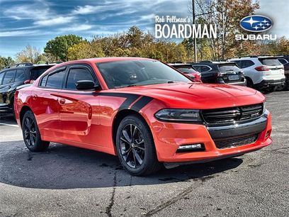 Used 2020 Dodge Charger SXT w/ Blacktop Package