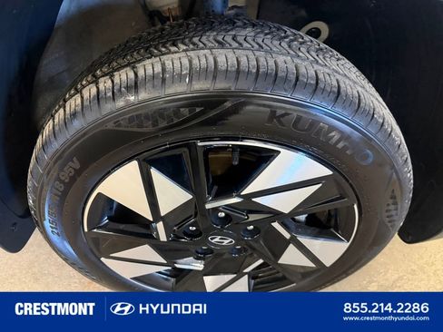 Used 2024 Hyundai Kona SEL AWD/4WD image 13