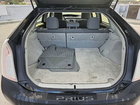 Used 2013 Toyota Prius One image 10