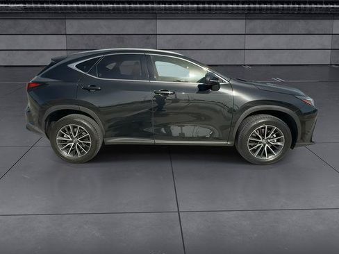 Certified 2024 Lexus NX 250 FWD image 9
