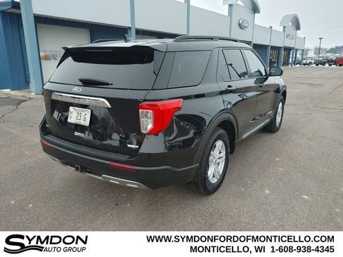 Used 2020 Ford Explorer XLT w/ Equipment Group 202A image 7