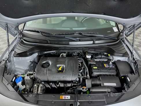 Used 2025 Kia Soul LX w/ LX Technology Package image 31