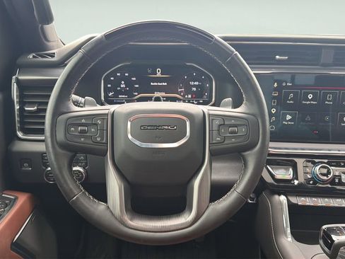 Used 2025 GMC Sierra 1500 Denali Ultimate AWD/4WD image 18