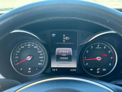 Used 2015 Mercedes-Benz C 300 C 300 image 19