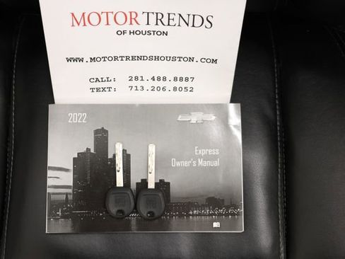 Used 2022 Chevrolet Express 3500 w/ Driver Convenience Package image 63