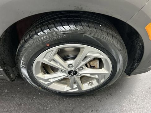 Used 2023 Hyundai Kona SEL AWD/4WD image 8
