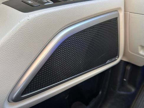 Used 2021 Kia Telluride S AWD/4WD image 19