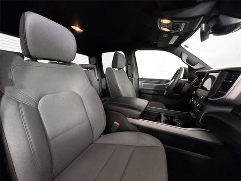 Used 2021 RAM 1500 Big Horn RWD image 36