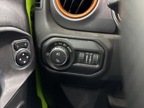 Used 2021 Jeep Gladiator Mojave image 21