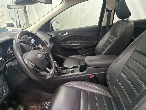 Used 2019 Ford Escape SEL FWD image 15