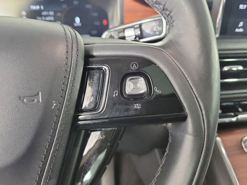 Used 2021 Lincoln Aviator Reserve w/ Equipment Group 202A AWD/4WD image 22