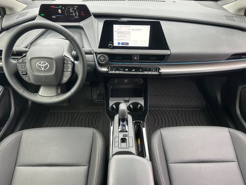 Used 2024 Toyota Prius LE image 13