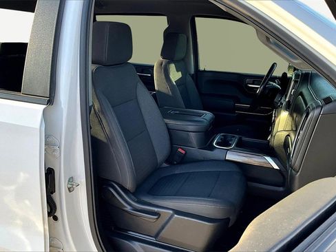 Used 2022 Chevrolet Silverado 1500 LT Trail Boss w/ Bed Protection Package image 7