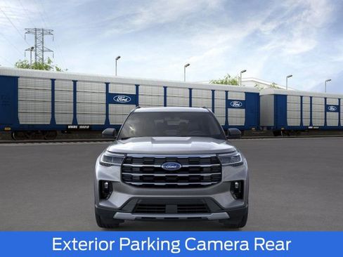 New 2026 Ford Explorer Active image 7