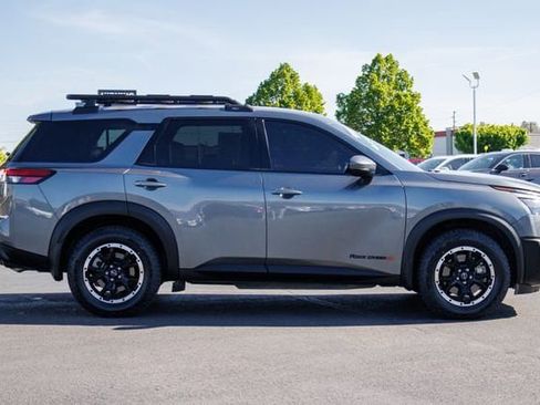 Used 2023 Nissan Pathfinder Rock Creek AWD/4WD image 5