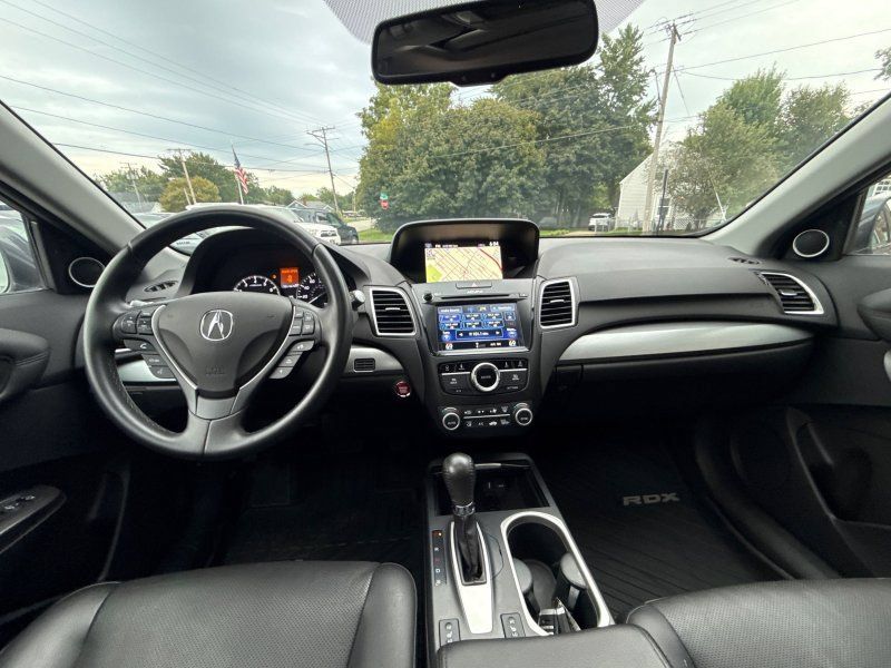 Used 2017 Acura RDX w/ Technology Package AWD/4WD image 21