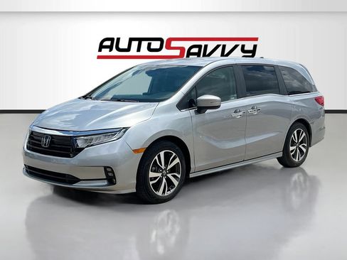 Used 2023 Honda Odyssey EX-L image 3