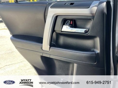 Used 2023 Toyota 4Runner Limited image 19