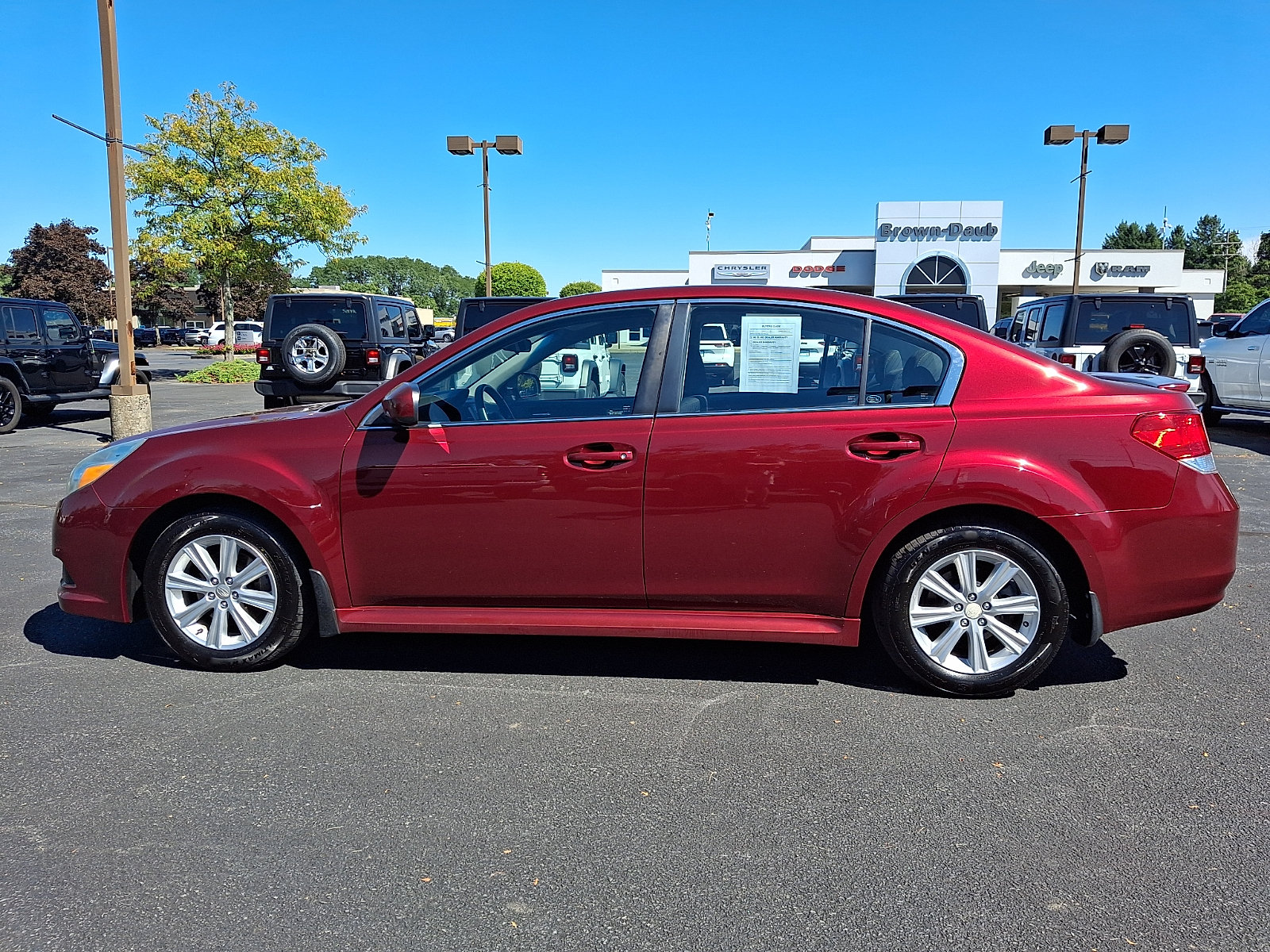 Used 2011 Subaru Legacy 2.5i Premium w/ All-Weather Pkg AWD/4WD image 7