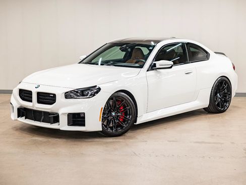 Used 2024 BMW M2 w/ Lighting Package RWD image 18
