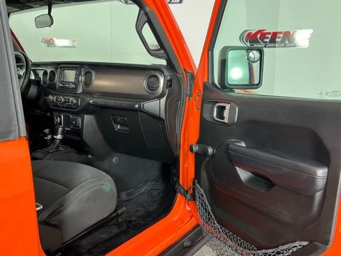 Used 2018 Jeep Wrangler Sport image 23
