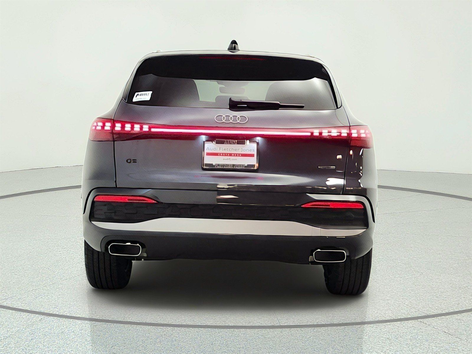 Used 2025 Audi Q5 Premium Plus w/ Premium Plus AWD/4WD image 6