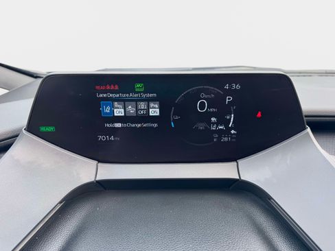 Certified 2024 Toyota Prius Prime FWD image 28
