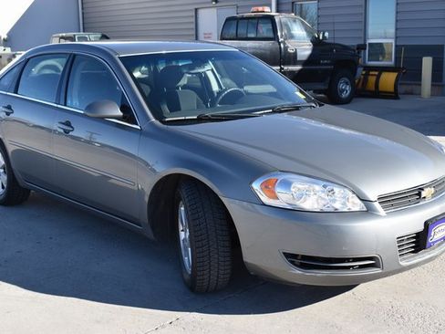 Used 2007 Chevrolet Impala LT image 6