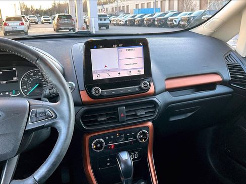 Used 2018 Ford EcoSport SES image 6